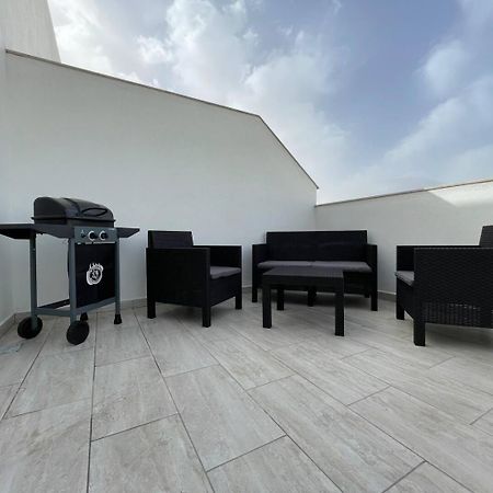 Beautiful Central Penthouse 1Br Ta Xbiex Esterno foto