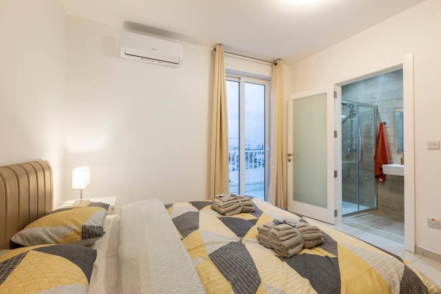 Beautiful Central Penthouse 1Br Ta Xbiex Esterno foto