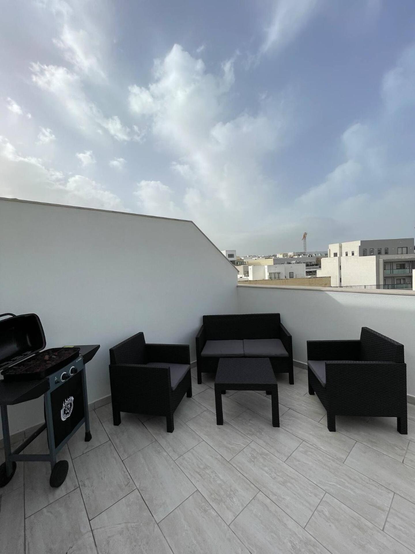 Beautiful Central Penthouse 1Br Ta Xbiex Esterno foto