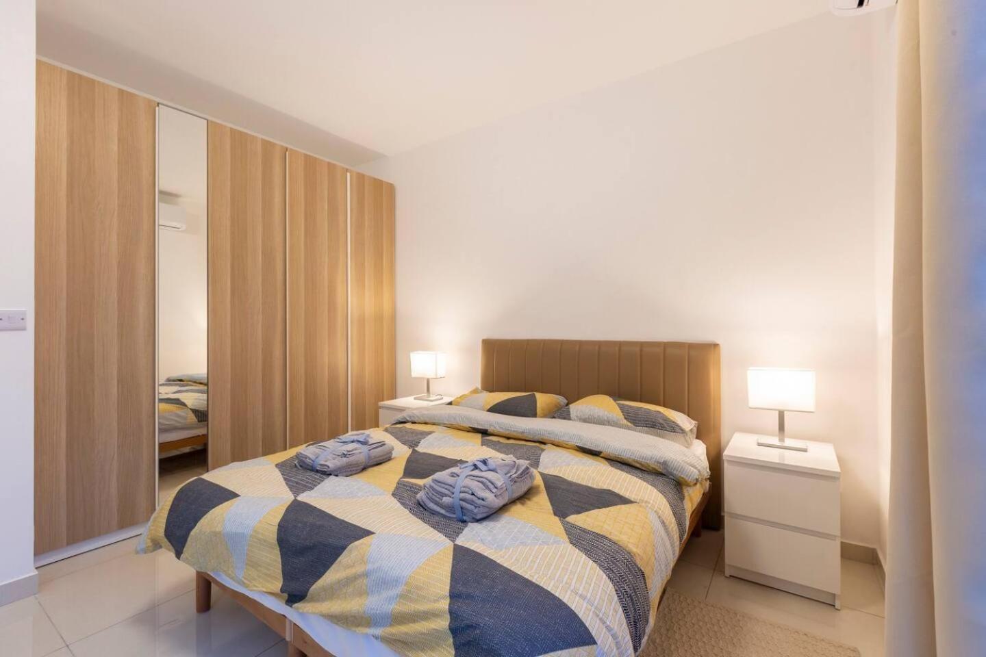 Beautiful Central Penthouse 1Br Ta Xbiex Esterno foto